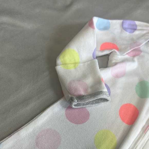 Cloud Island - Newborn onesie sleeper. - Picture 4 of 4